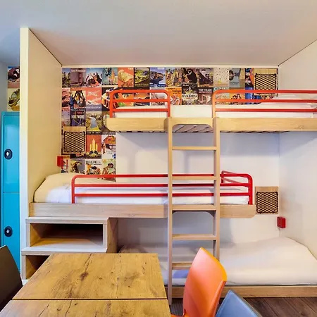 Hotelf1 Porte De Chatillon Otel Paris
