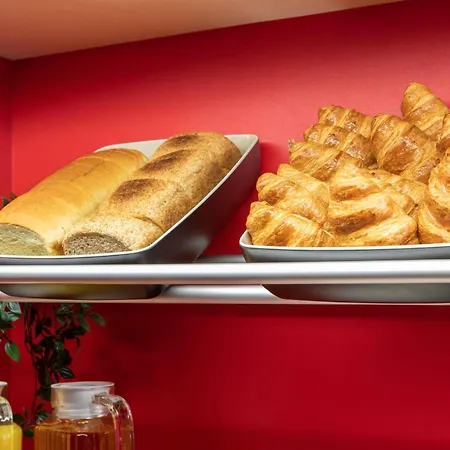 Hotelf1 Porte De Chatillon Parijs