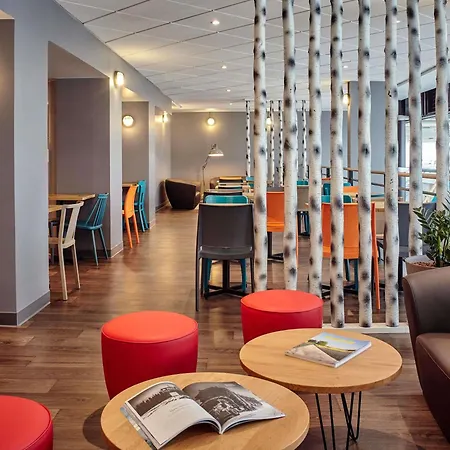 Hotelf1 Porte De Châtillon * Paris