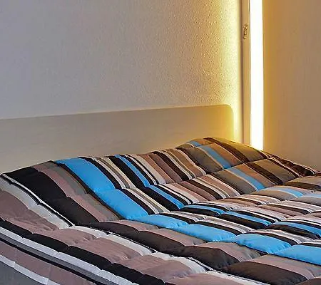 Hotell Hotelf1 Porte De Chatillon *