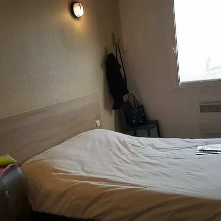 Hotelf1 Porte De Châtillon Hotel *