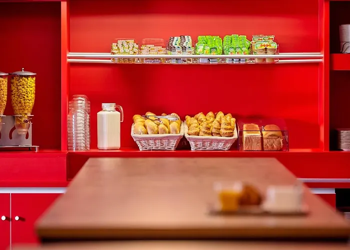 ホテル ホテルf1 ポルト ドゥ シャティヨン パリ