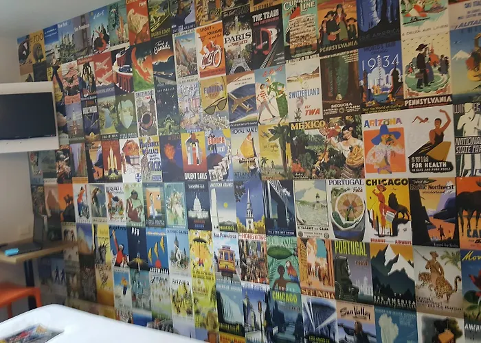 ホテル ホテルf1 ポルト ドゥ シャティヨン パリ