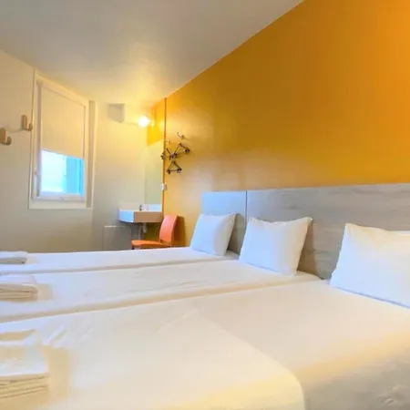 巴黎沙蒂永门f1酒店 酒店 巴黎