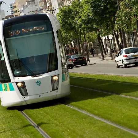 巴黎沙蒂永门f1酒店 巴黎