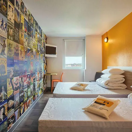 巴黎沙蒂永门f1酒店 巴黎